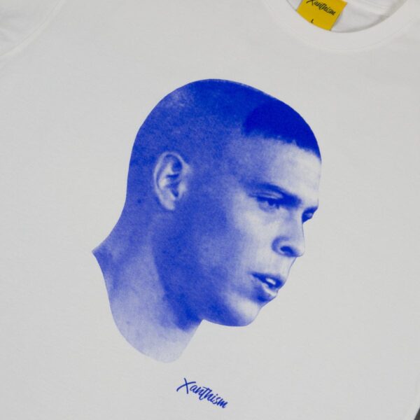 R9 White - Image 2